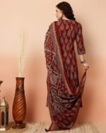 Women Printed Kurta and Pant Set with Dupatta - Image 3