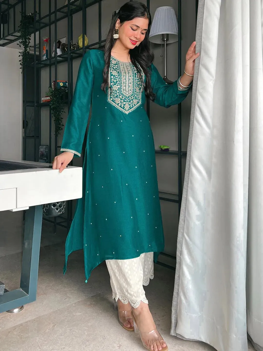 TealYokeDesignSilkKurta-Libas_7cc77477-6834-4008-8c2a-3308f077309c.webp Teal Yoke Design Silk Kurta - Image 1